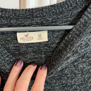 Holister womens sweater
